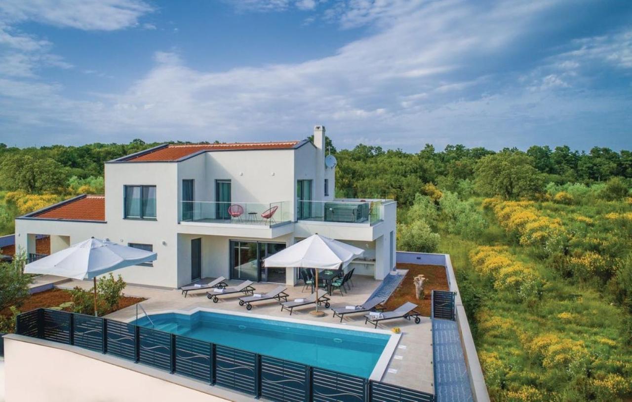 Villa Izabel With Hot Whirpool Krnica Exteriör bild